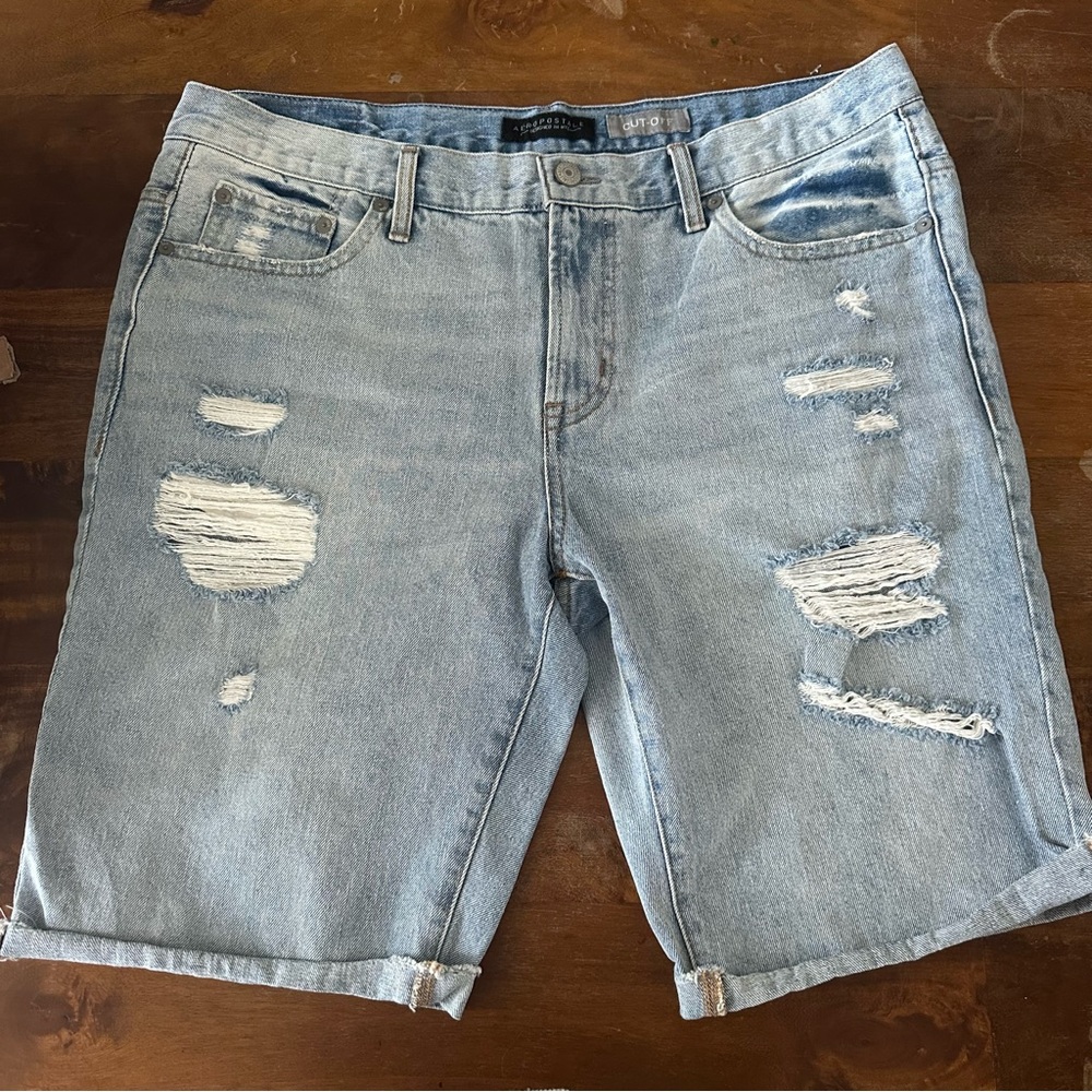 Aeropostale Distressed Light Blue Denim Cut Off Shorts Size 34